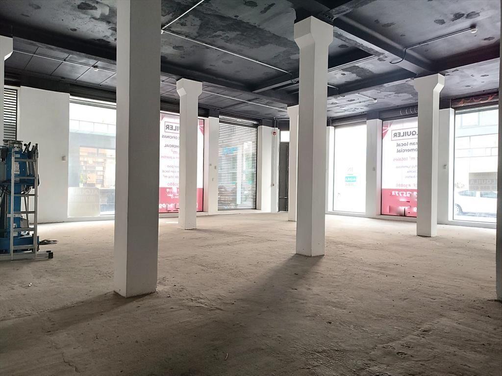 ALQUILER - Local Comercial - Ciudad Vieja - Esquina