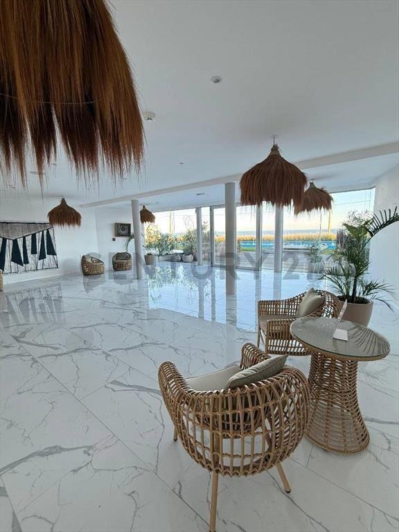 Punta ballena-  Balcón y piscina exclusiva- spa- estacion...