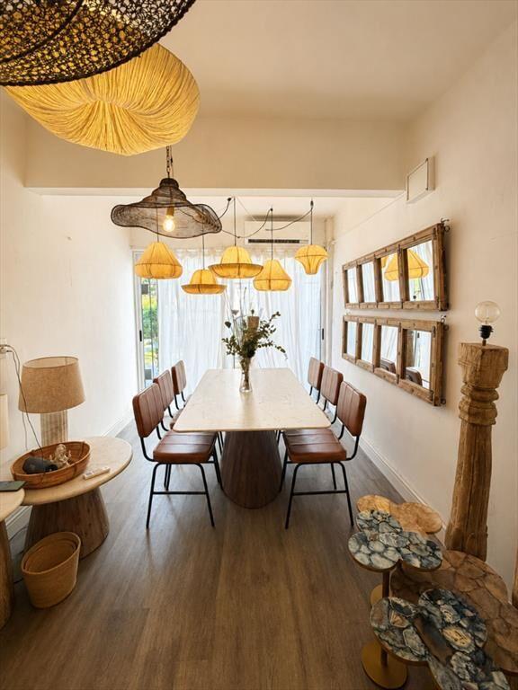 VENTA CASA 5 DORMITORIOS CON JARDIN EN PUNTA GORDA