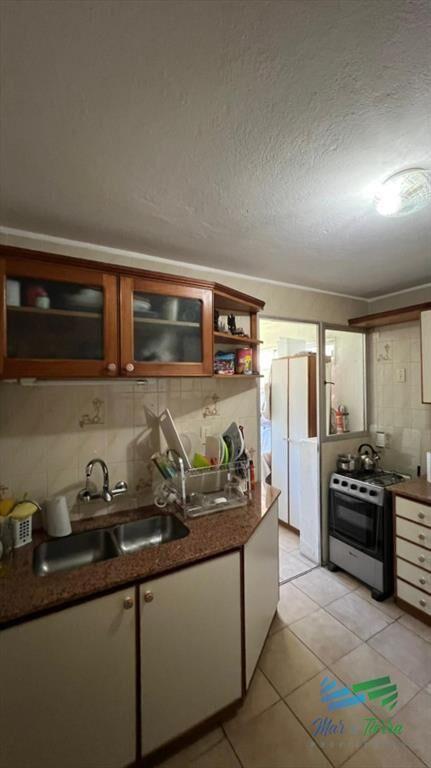 En venta apartamento 3 dormitorios con parrillero