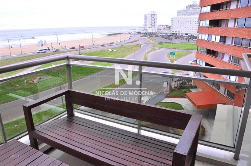 Imperiale en Venta Apartamento Cuatro Dormitorios
