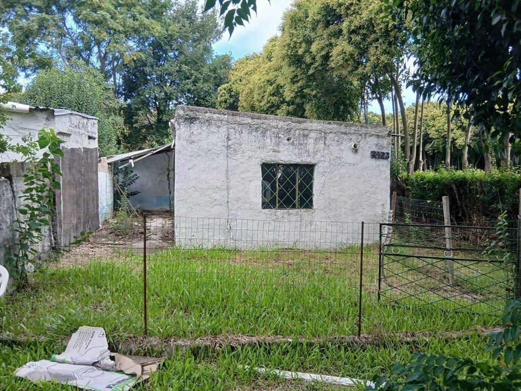 VENTA CASA CERRO CON GRAN FONDO