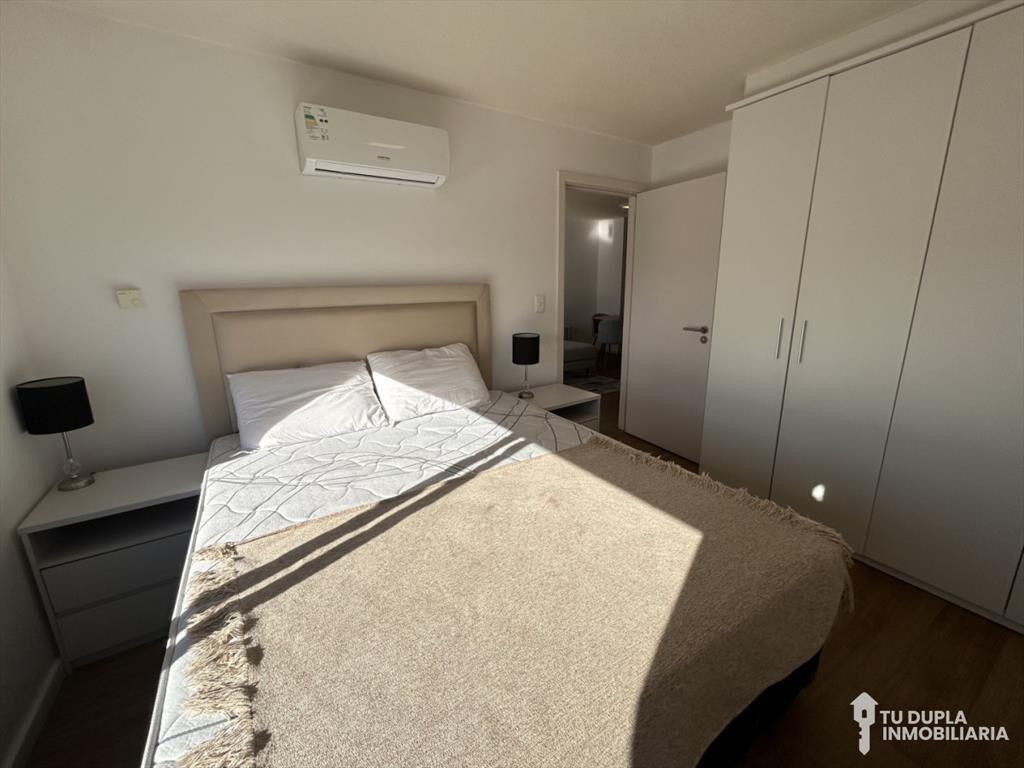 Alquiler 1 dormitorio con balcón Amueblado en Pocitos