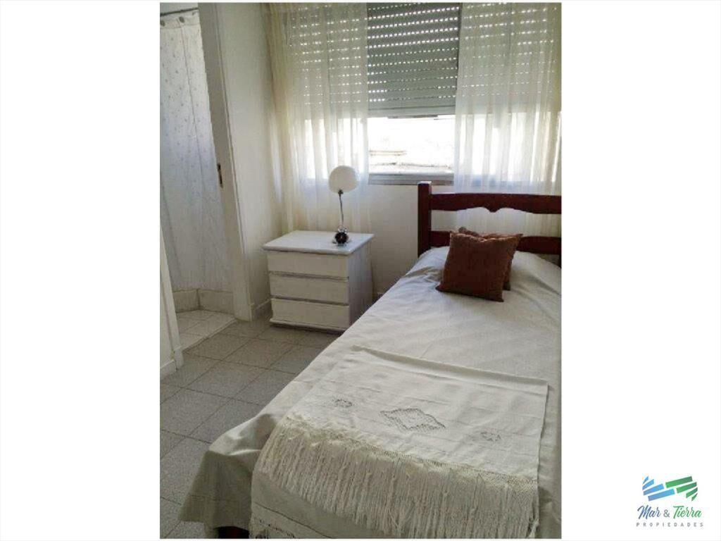 Apartamento en Peninsula, 3 dormitorios *