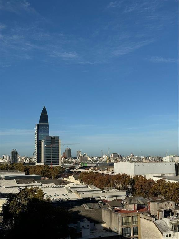 3 DORMITORIOS PISO 9 AL FRENTE