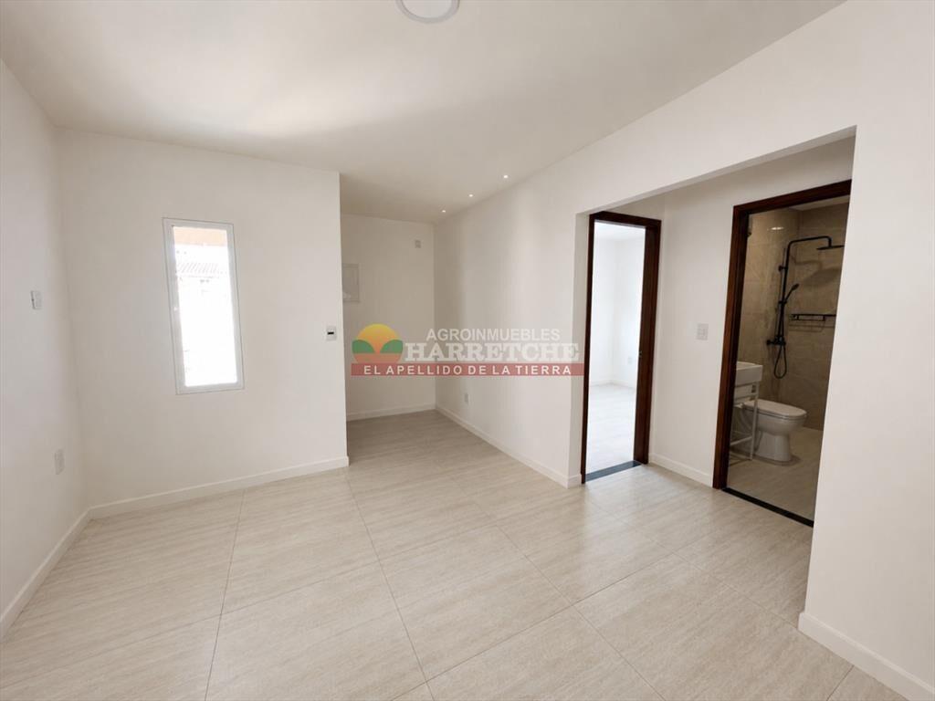 Alquiler en Canelones, 2 dorm, cocina comedor a