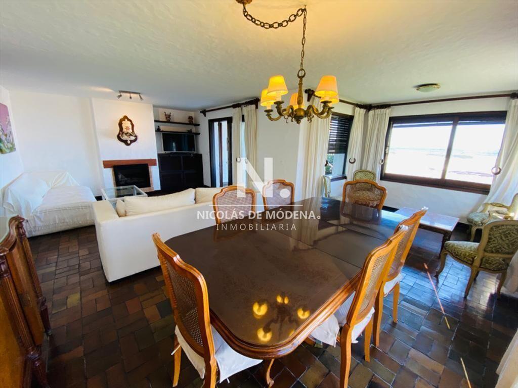 Apartamento en venta de 3 dormitorios en Punta
