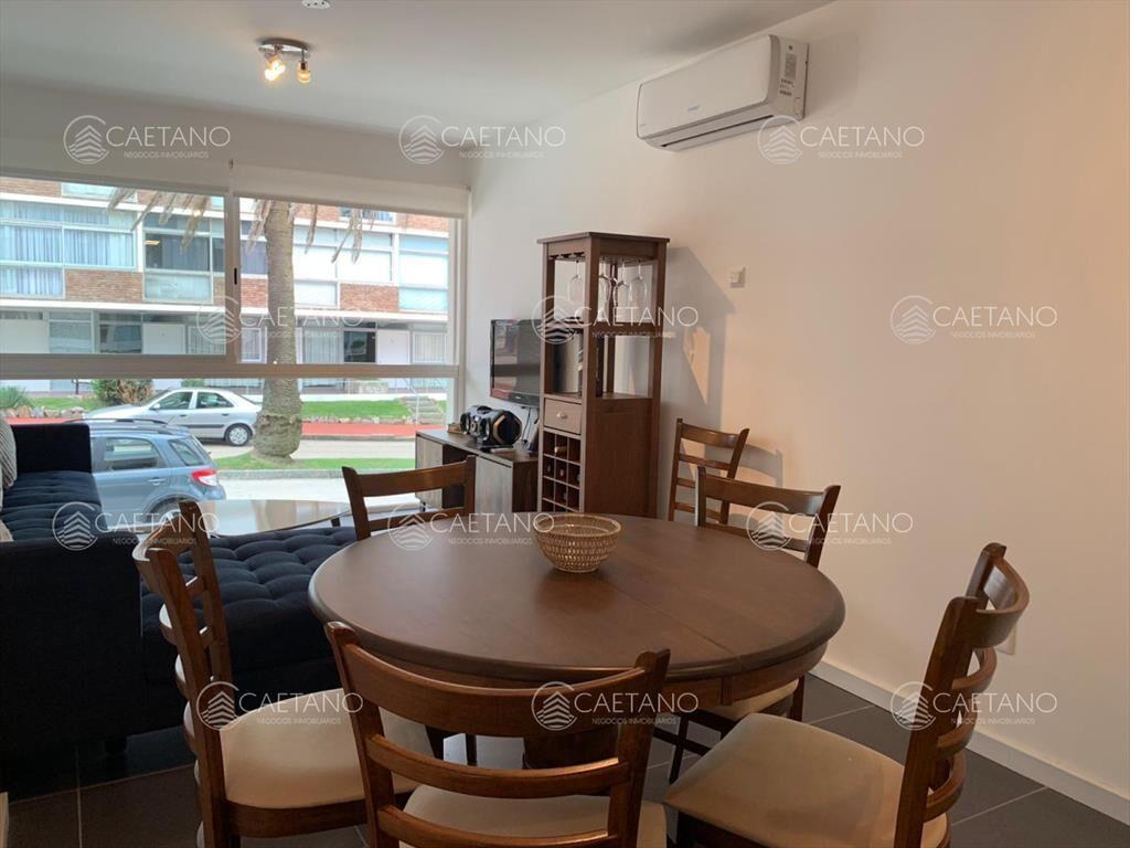 Excelente apartamento en torre de gran categoría
