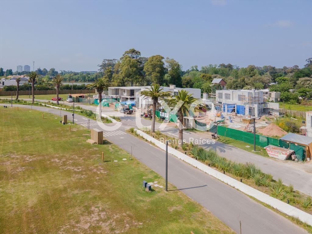 Terreno en Venta en La Reserva Lagos...