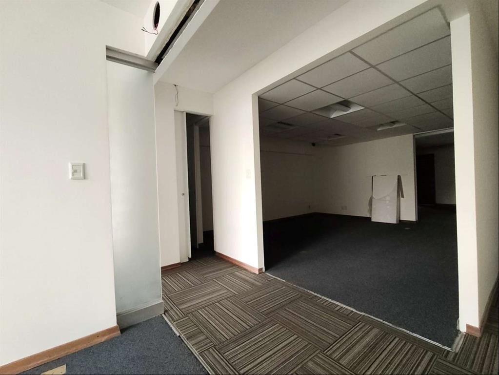 ALQUILER- VENTA OFICINA - PLAZA INDEPENDENCIA - CENTRO