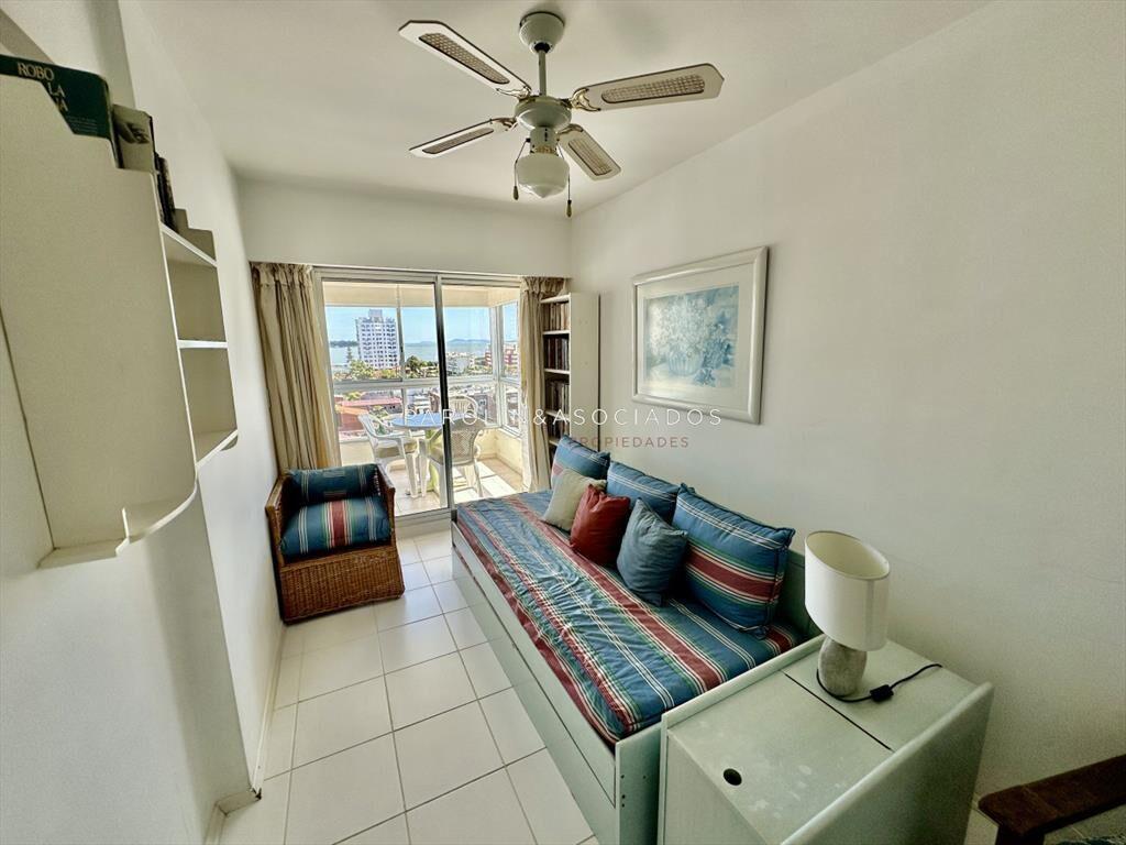 Departamento en Venta de 2 dormitorios en Torre
