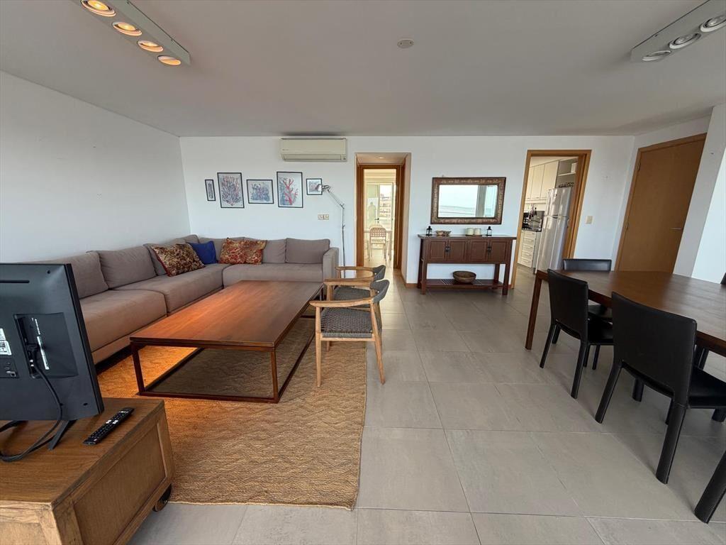 Venta apartamento 4 dormitorios Punta del Este Península
