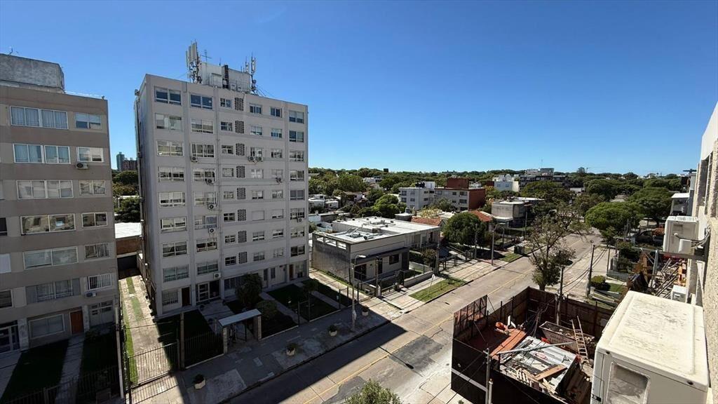 Almería esq Concepción del uruguay, 2 dorm,  60 m2