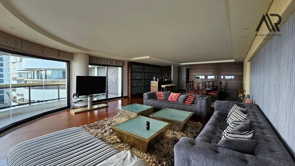 Apartamento en venta c/ cochera doble en Pocitos