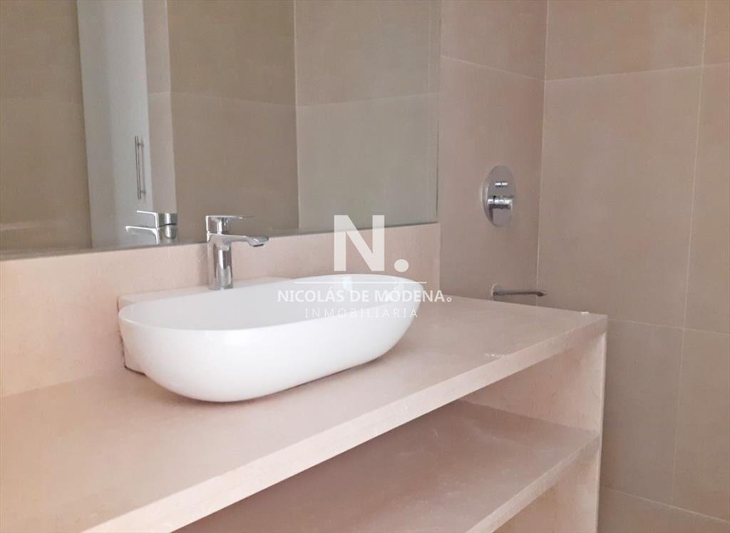 Departamento en venta en edificio Silente Block