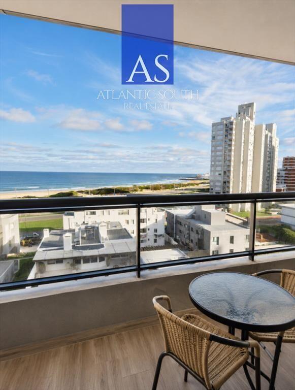 Apartamento a estrenar con vista al mar todos los