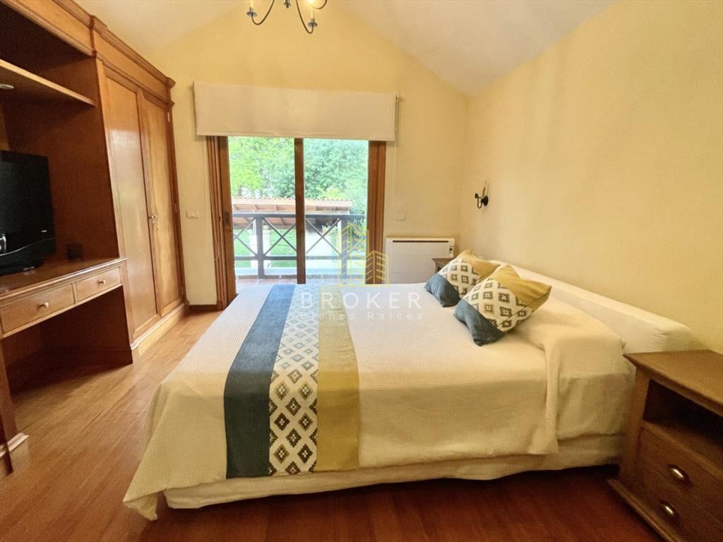 Venta de amplia casa en san rafael con pileta de