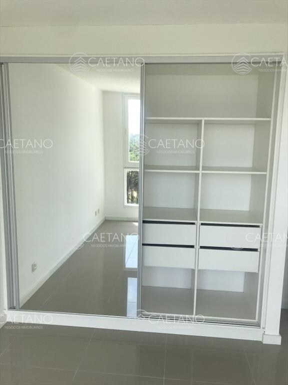 Apartamento en venta, Zona de Playa Brava.