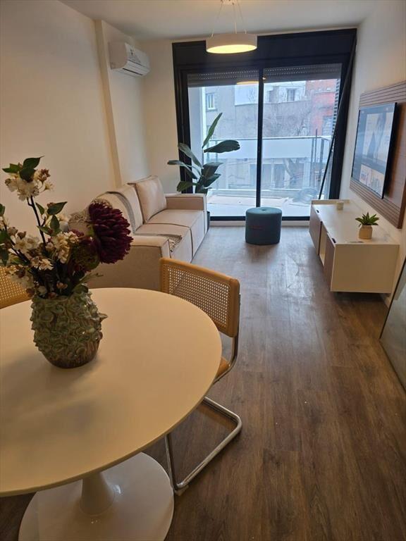 Venta monoambiente en Punta Carretas con balcón