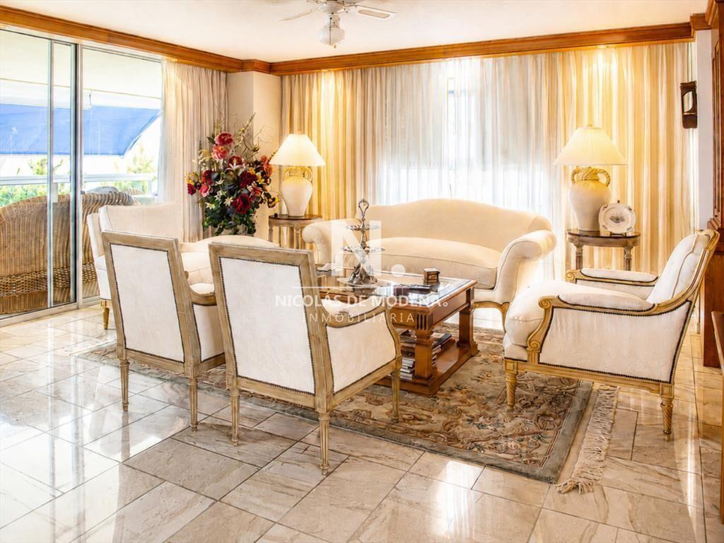 Espectacular departamento en venta frente al mar