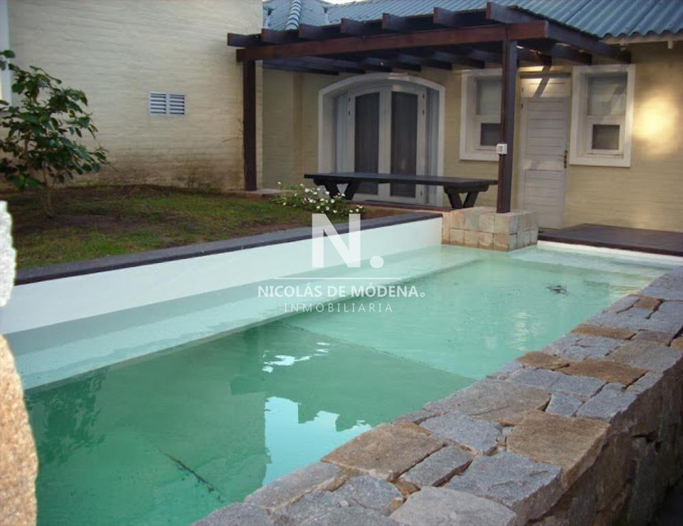 EsplÃ©ndida casa en Montoya