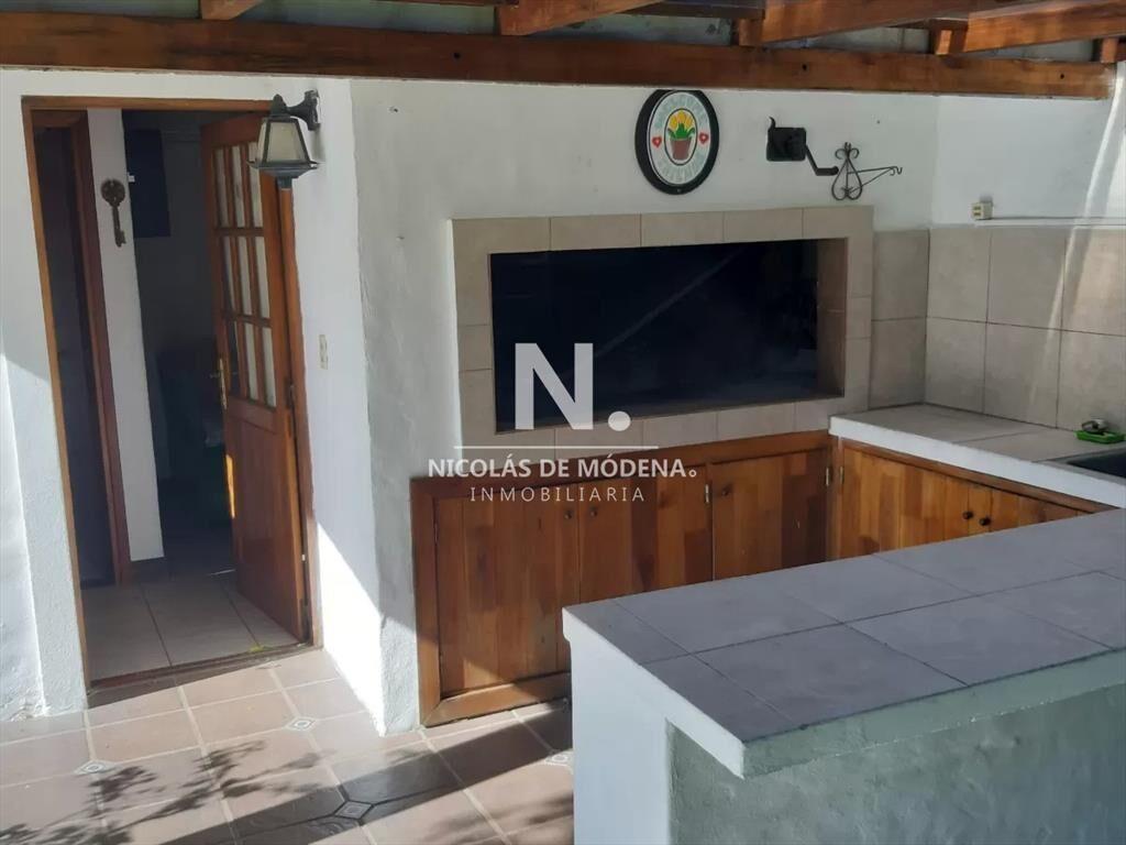 OPORTUNIDAD. VENDE CASA EN PLAYA MANSA, PUNTA DEL