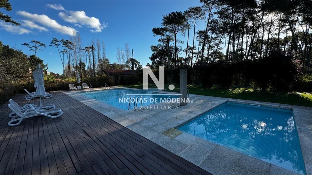 En venta derechos a sobre elevar, terreno en del