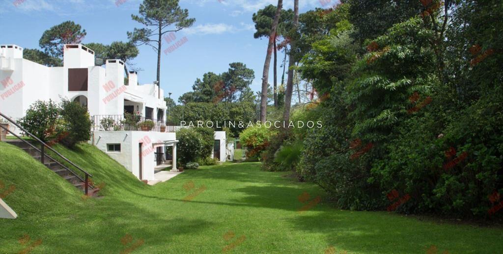 Casa en venta de 6 dormitorios en venta en Punta