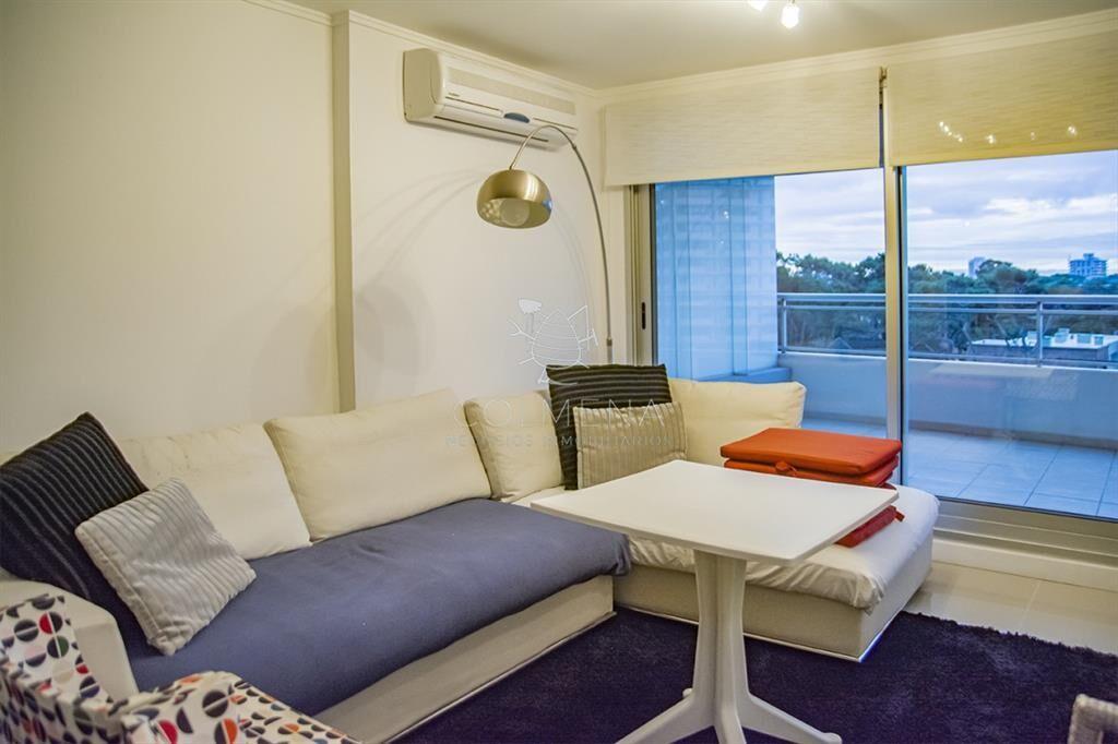 Apartamento en venta de 3 dormitorios en Punta
