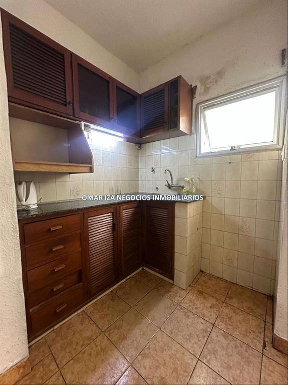 VENTA APTO DE DOS DORMITORIOS EN CORDON CON RENTA, TERRAZA