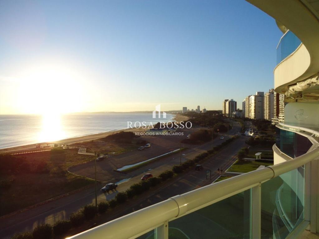 MILLENIUM TOWER ESQUINERO EN ALQUILER