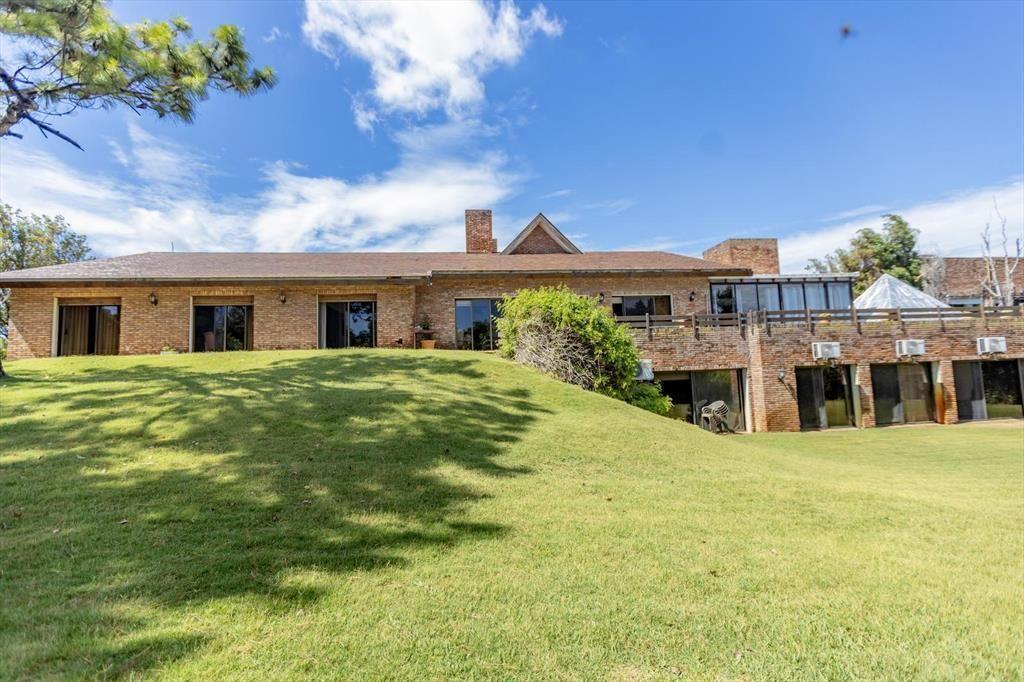 Venta de Gran casa sobre la Rambla Carrasco