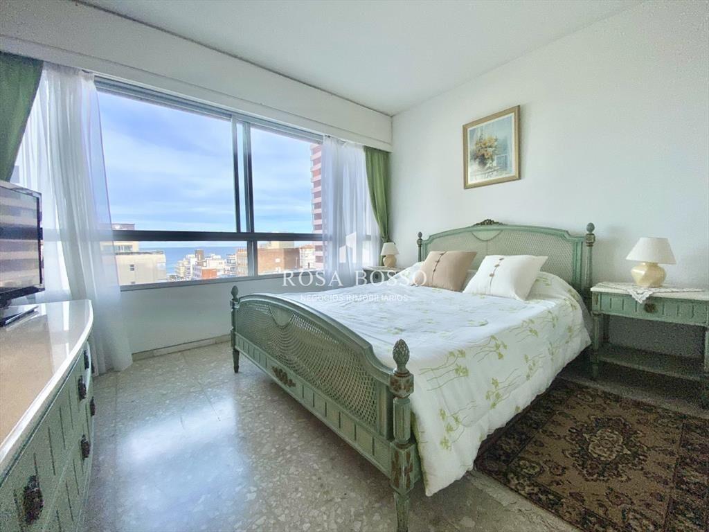 Apartamento Alquiler 3 dormitorios Península del