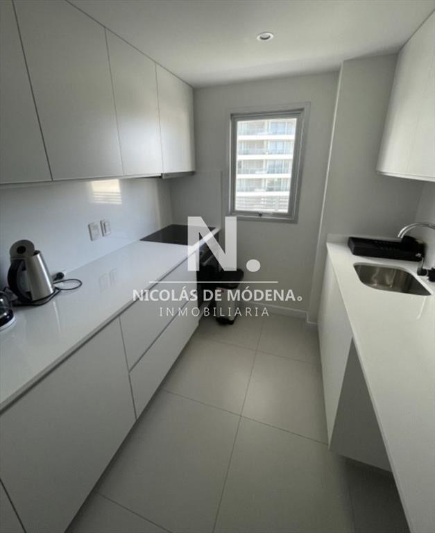 En venta apartamento de 2 dormitorios en Mansa,