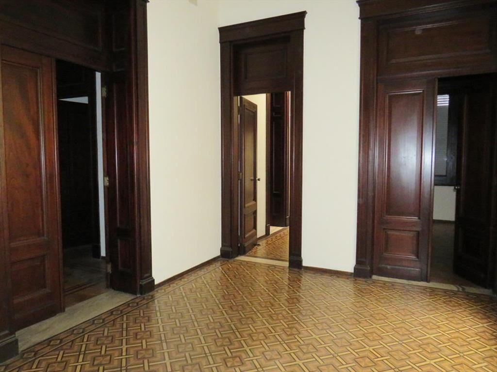 Venta dos padrones Centro. Excelente casa de 6 dormitorios