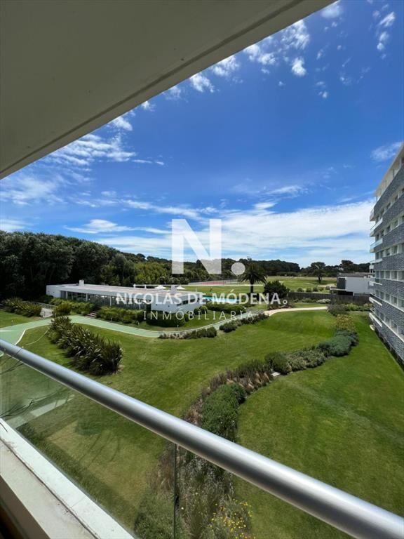 Vende apartamento con vista excelente, 2 en Brava