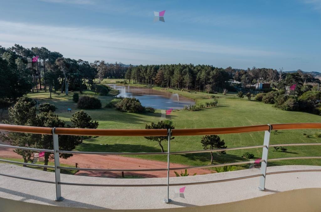 VENTA APARTAMENTO 3 DORMITORIOS EDIFICIO