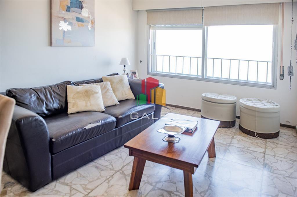 Departamento de 1 dormitorio y medio en venta en
