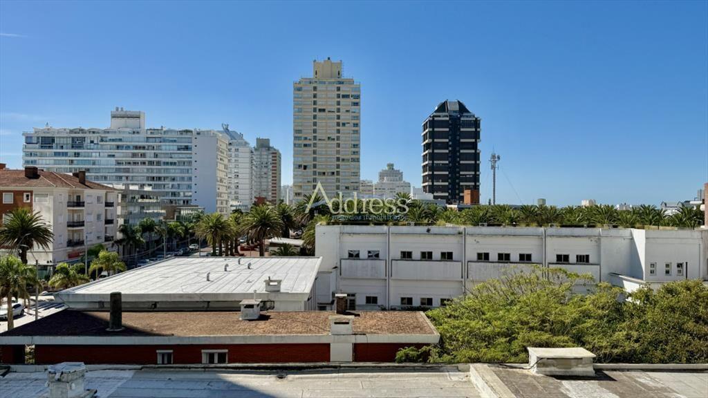 Apartamento en Peninsula, 2 dormitorios *