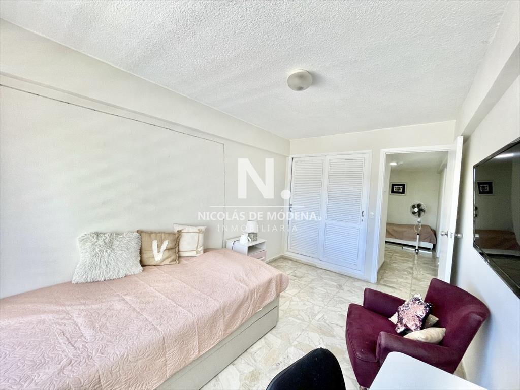 Apartamento en venta 2 dormitorios Playa Mansa,
