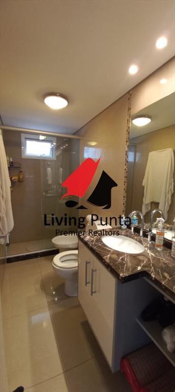 Apartamento en venta con amplia terraza y full