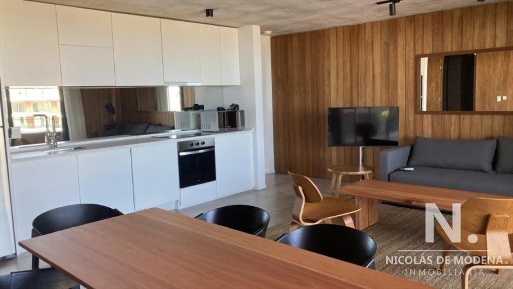 Apartamento de 2 dormitorios en Manantiales con vista al ma