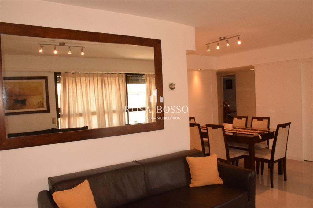 Apartamento en Peninsula, 3 dormitorios *