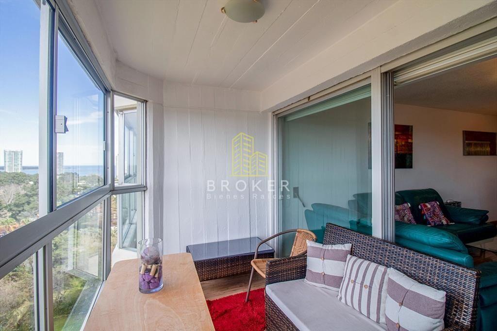 Venta de apartamento reciclado 2 dormitorios en