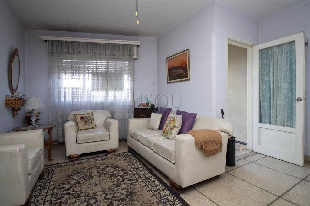 Venta casa 5 dormitorios y garaje en Cerrito