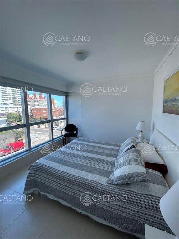 Apartamento en Mansa, 3 dormitorios alquiler