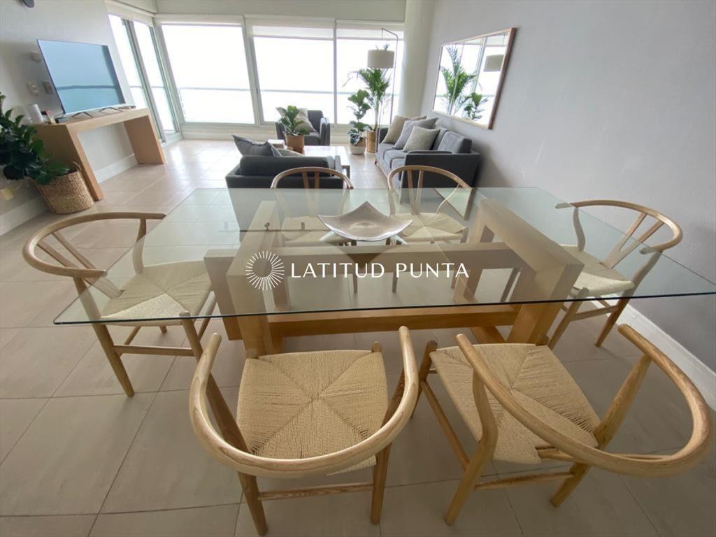 Apartamento en Le Parc, piso alto, 2 suites más