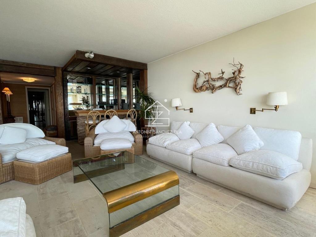 apartamento en primera linea de playa mansa