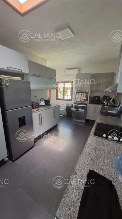 Alquiler casa 4 dormitorios Punta del Este
