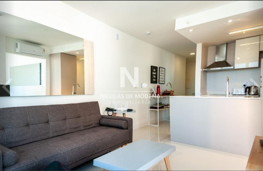 Iluminado y amplio departamento en venta de 1 y